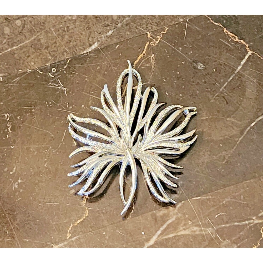 Vintage Silver leaf Brooch